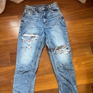 American Eagle Ripped Jeans